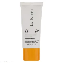 کرم ضد آفتاب بی رنگ لافارر SPF40 مناسب دوران بارداری بانوان حجم 40 میلی‌لیتر